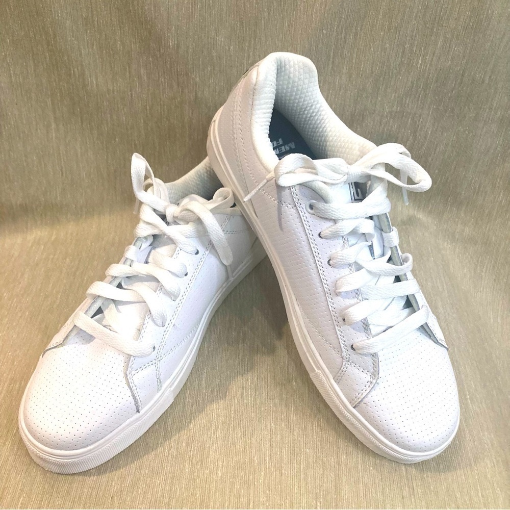 FILA Sz 9 Soft Action Leather Memory Foam Insole CoolMax Lace Up Sneakers